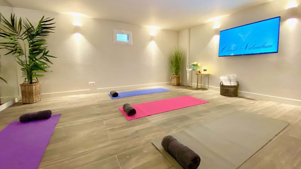 ski-chalet-morzine-valambr (20).jpeg