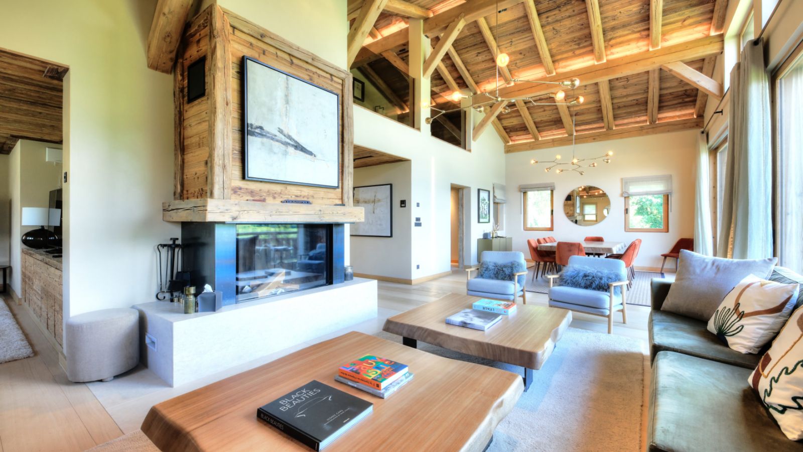 Luxury-ski-chalet-megeve-chalet-maia-oxford-ski-living room 1.jpg