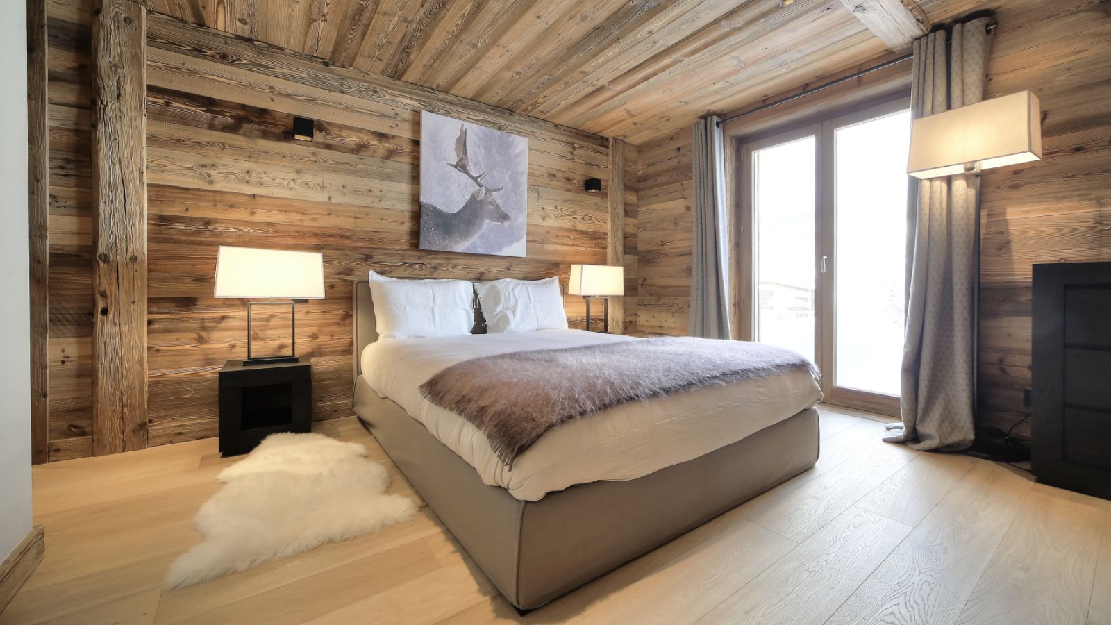 Luxury-ski-chalet-Megeve-chalet-millesime-oxford-ski-bedroom4.jpg