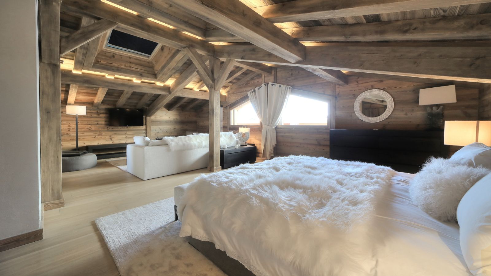 Luxury-ski-chalet-Megeve-chalet-millesime-oxford-ski-bedroom5.jpg
