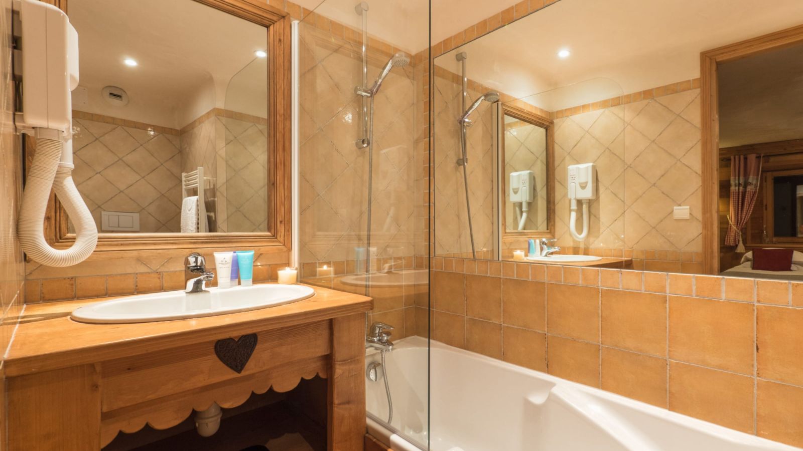 luxury-ski-chalet-meribel-pierre-oxford-ski-bathroom.jpg