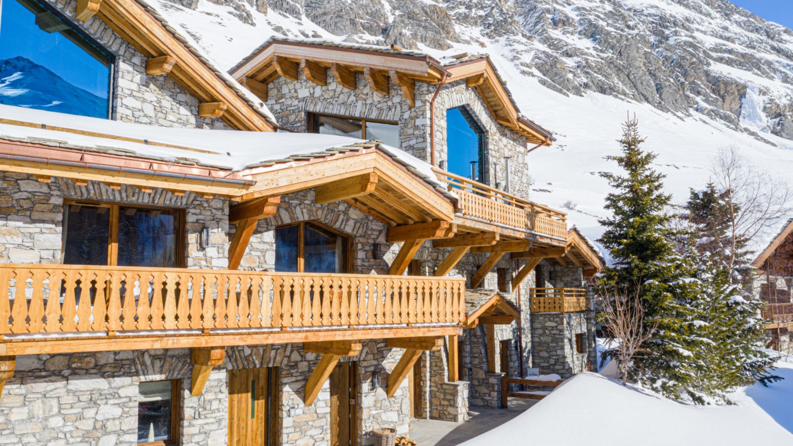 luxury-ski-chalet-orso-exterior.jpg