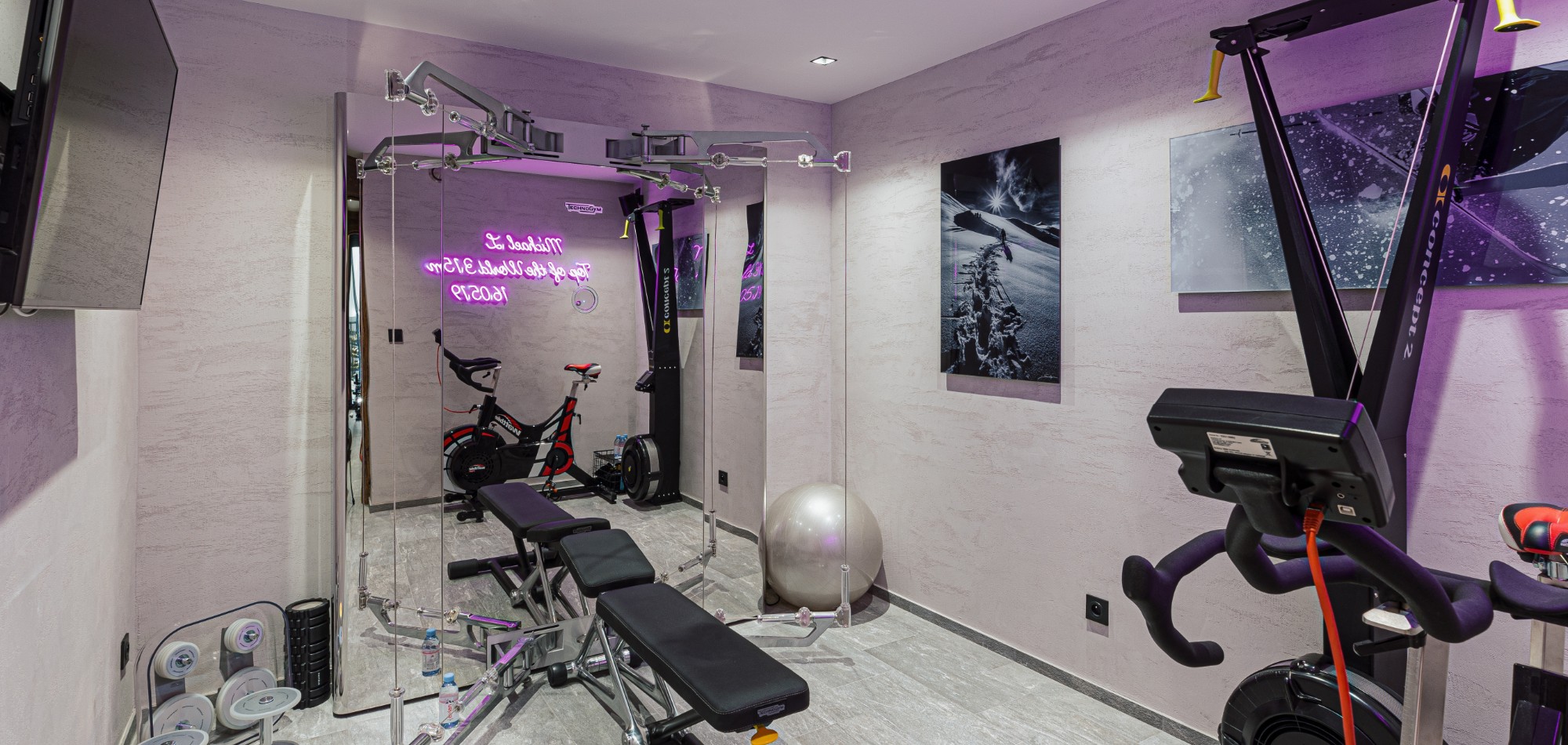 Chalet_Orca_Val_DIsere_Oxford_Ski_Luxury_Chalet_Gym.jpg