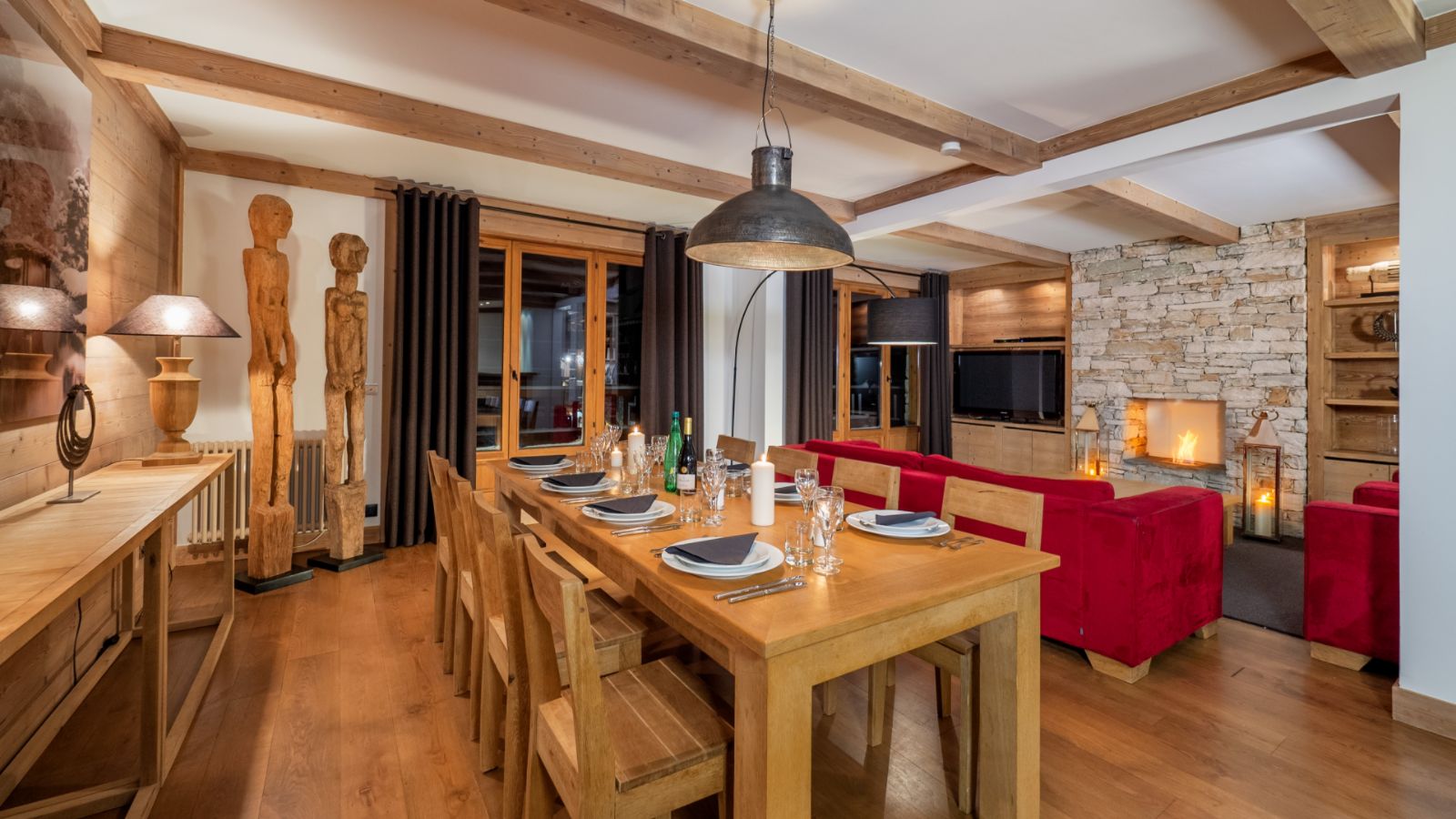 luxury-ski-chalet-grand-choucas-living (1).jpg