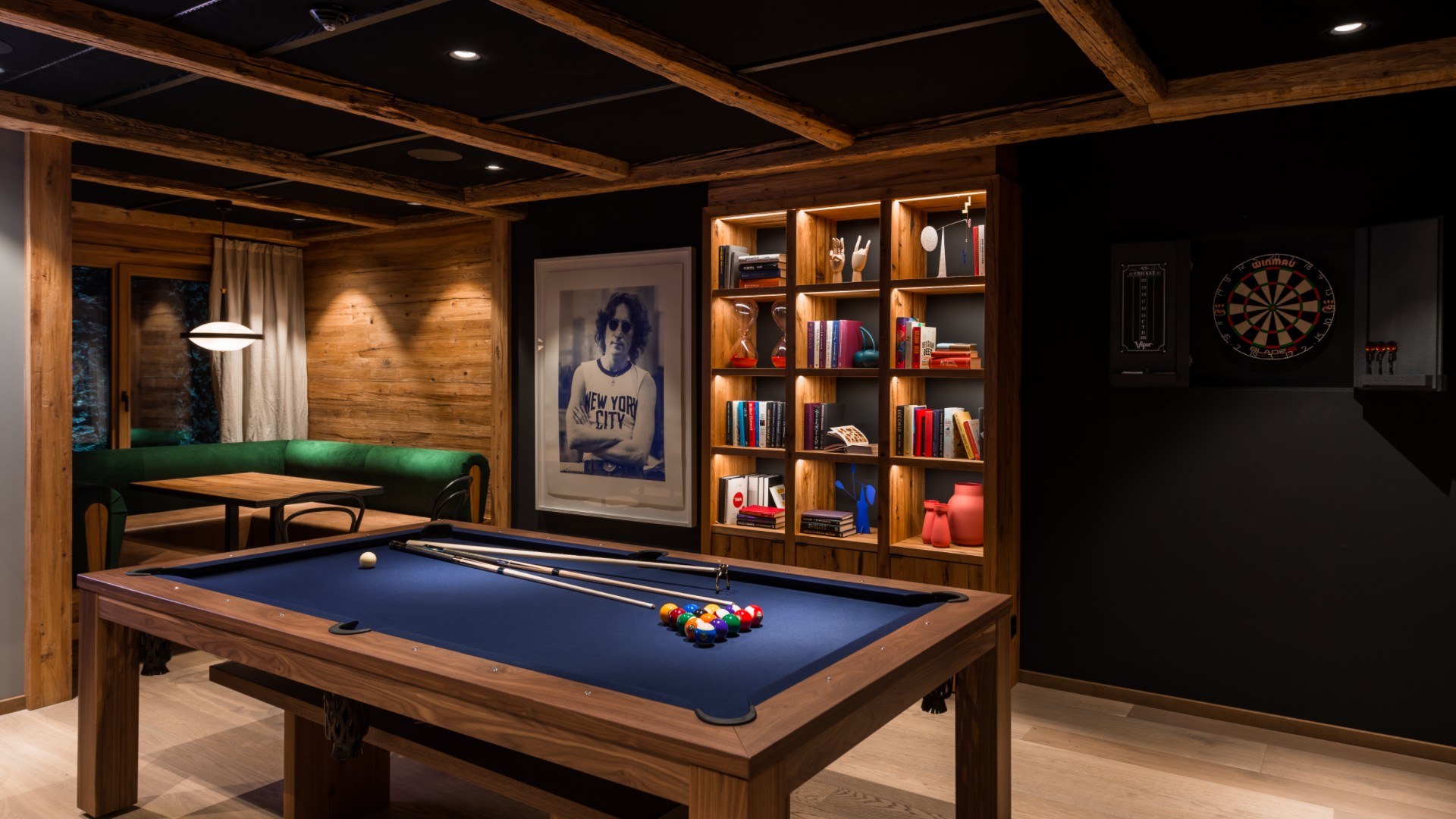 luxury-ski-chalet-lech-arula-2-oxford-ski-company (21).jpg