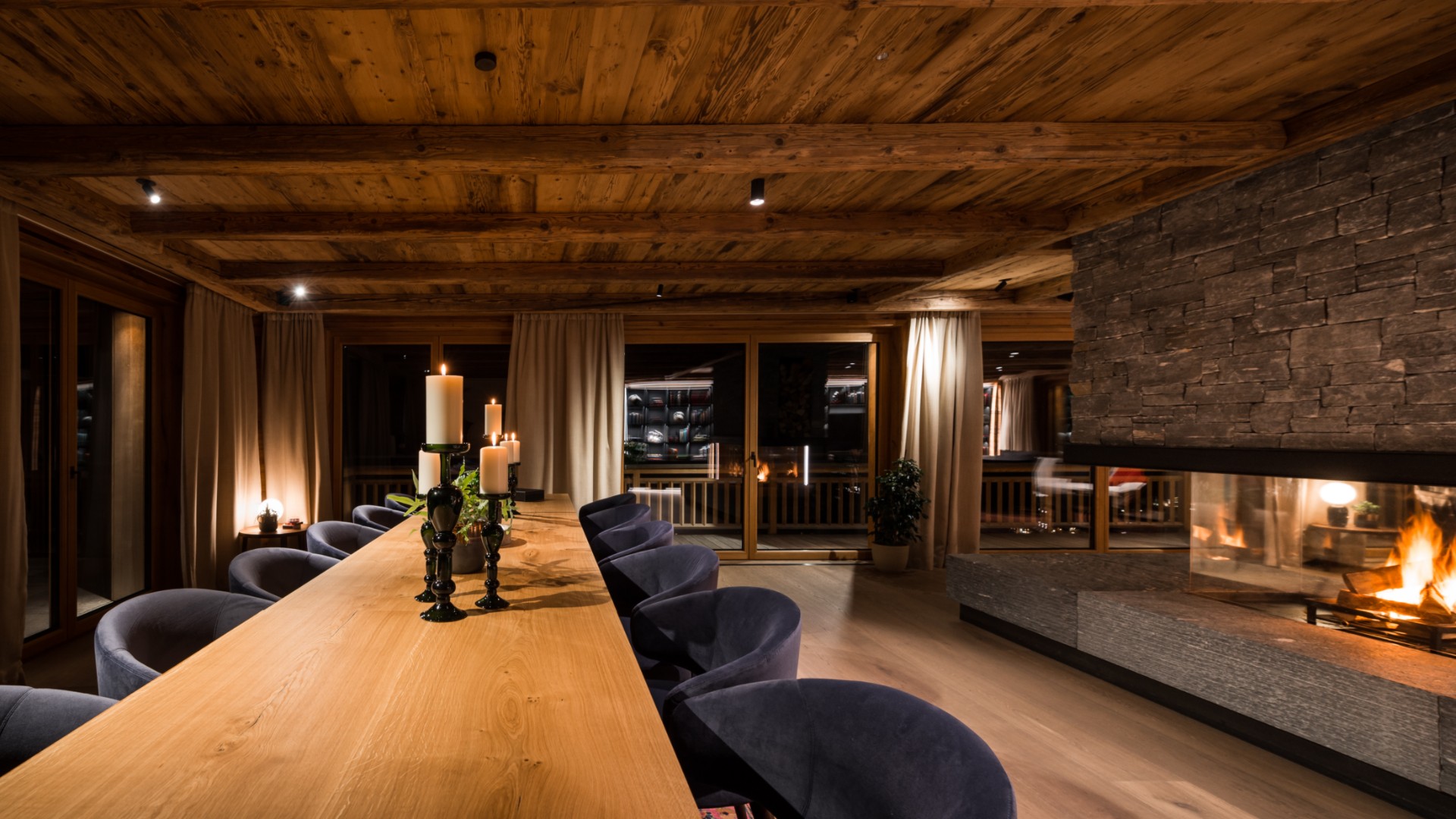 luxury-ski-chalet-lech-arula-2-oxford-ski-company (30).jpg