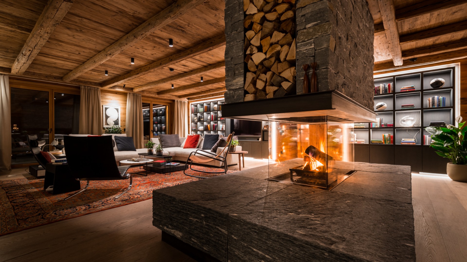 luxury-ski-chalet-lech-arula-2-oxford-ski-company (31).jpg