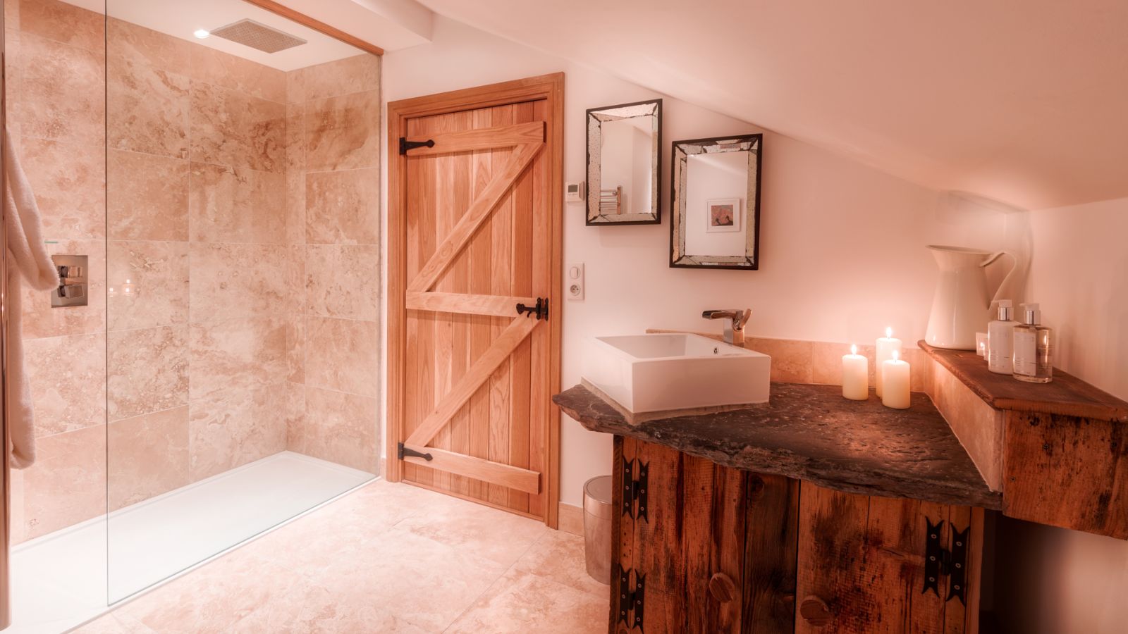 Luxury-ski-chalet-Morzine-Chalet-46-Oxford-Ski-Bathroom2.jpg