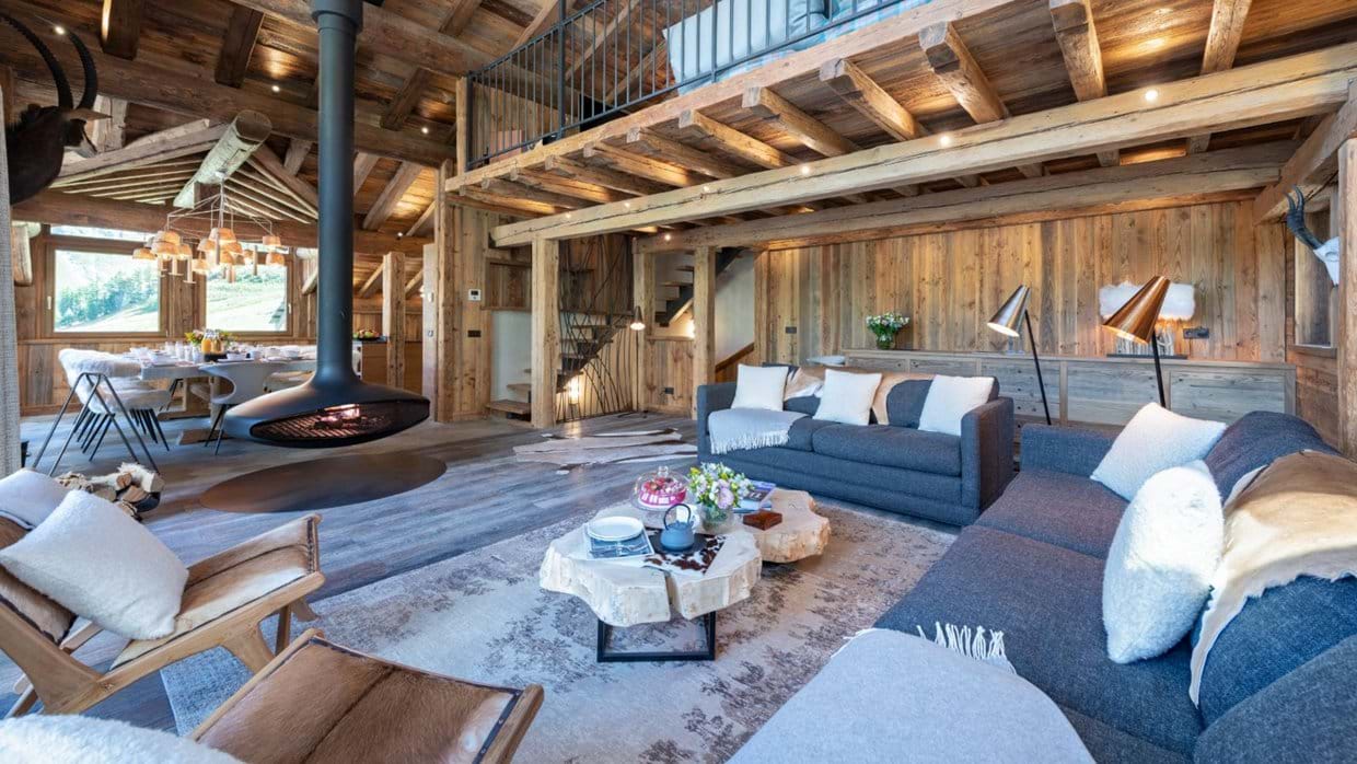 Chalet_face_a_Face_Val-d-Isere_Oxford_Ski_Lounge.jpg