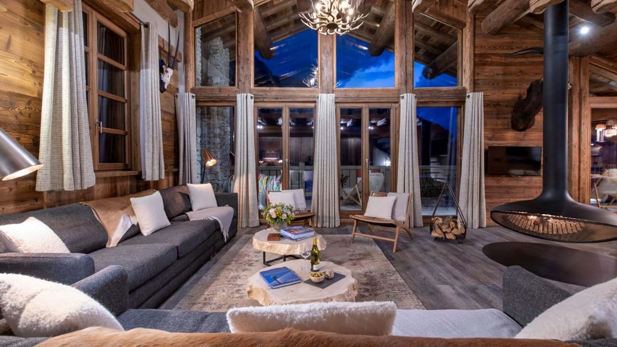 Chalet_face_a_Face_Val-d-Isere_Oxford_Ski_Lounge4.jpg