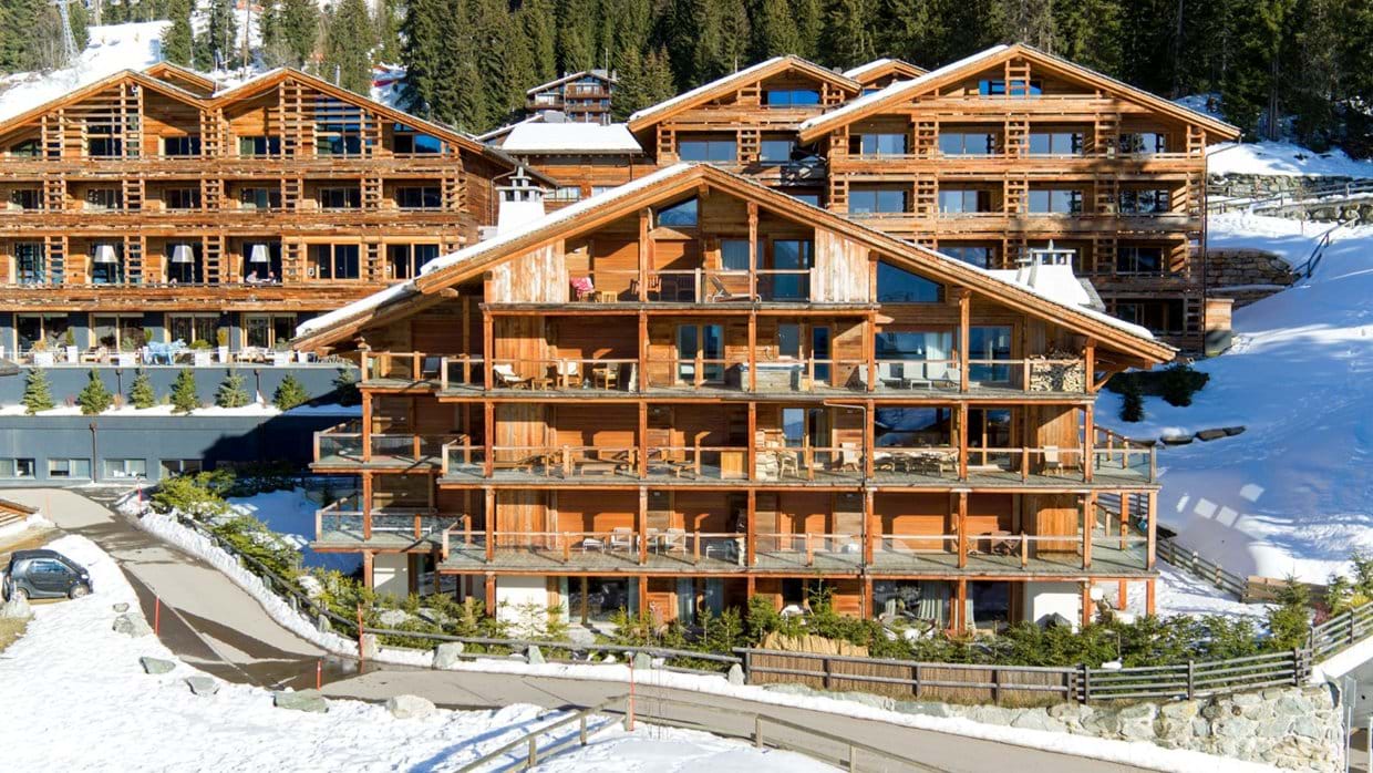 Apartment_Baryte_Verbier_Oxford_Ski_Exterior.jpg