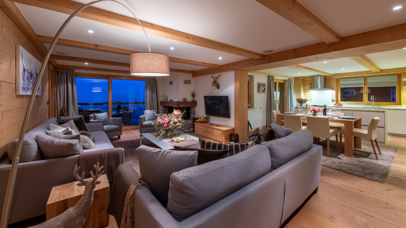 Apartment_Baryte_Verbier_Oxford_Ski_Lounge3.jpg