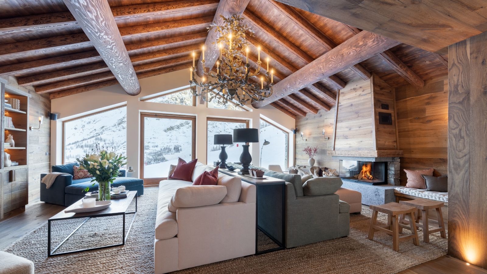 Chalet_Abade_Val_d_isere_Oxford_Ski_Lounge8.jpg
