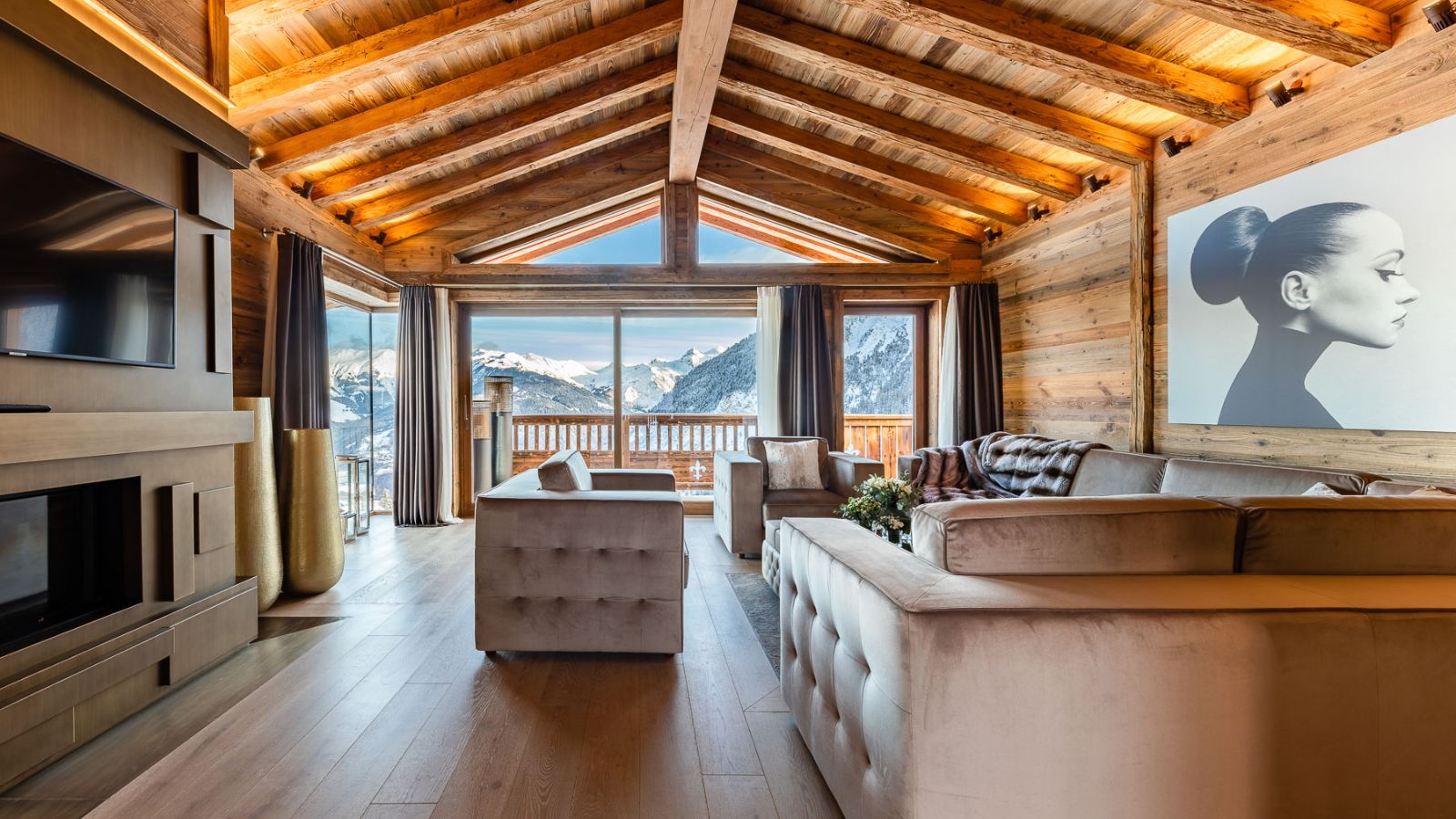 Ultima_Collection_Grand_Residence_Couchevel_1750_Oxford_Ski_Prestige_Lounge.jpg