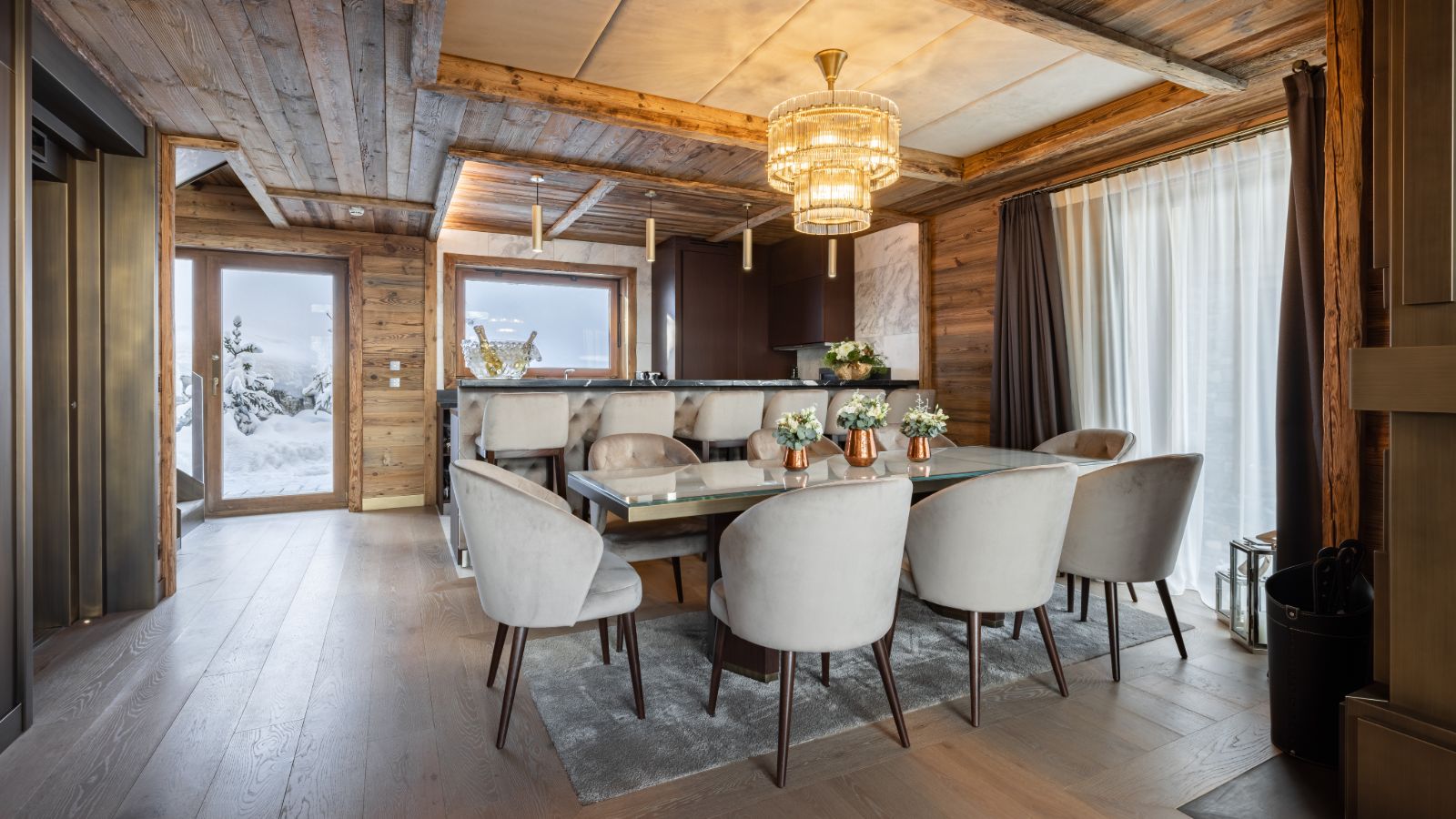Ultima_Collection_Grand_Residence_Couchevel_1750_Oxford_Ski_Signature_Dining.jpg