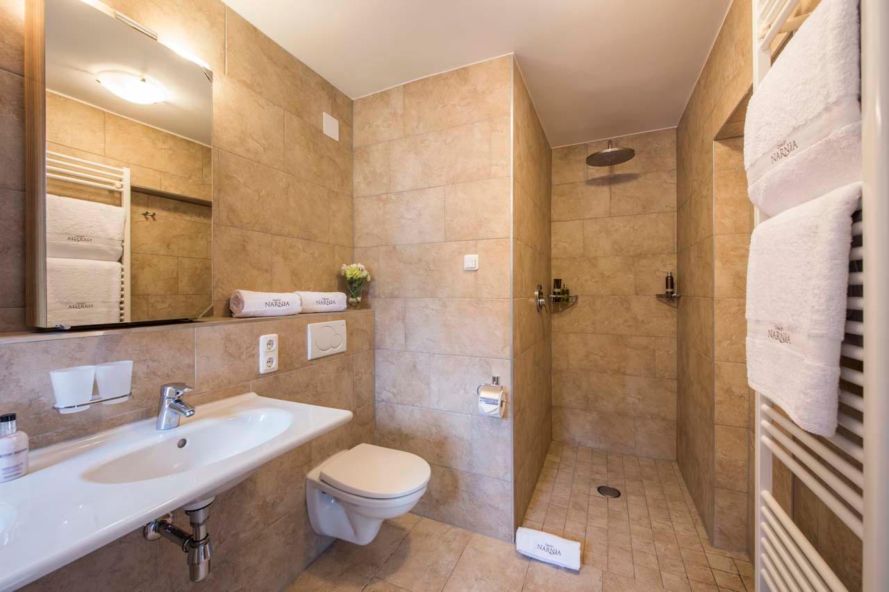 luxury-ski-chalet-st-anton-narnia-oxford-ski-company (5).jpeg