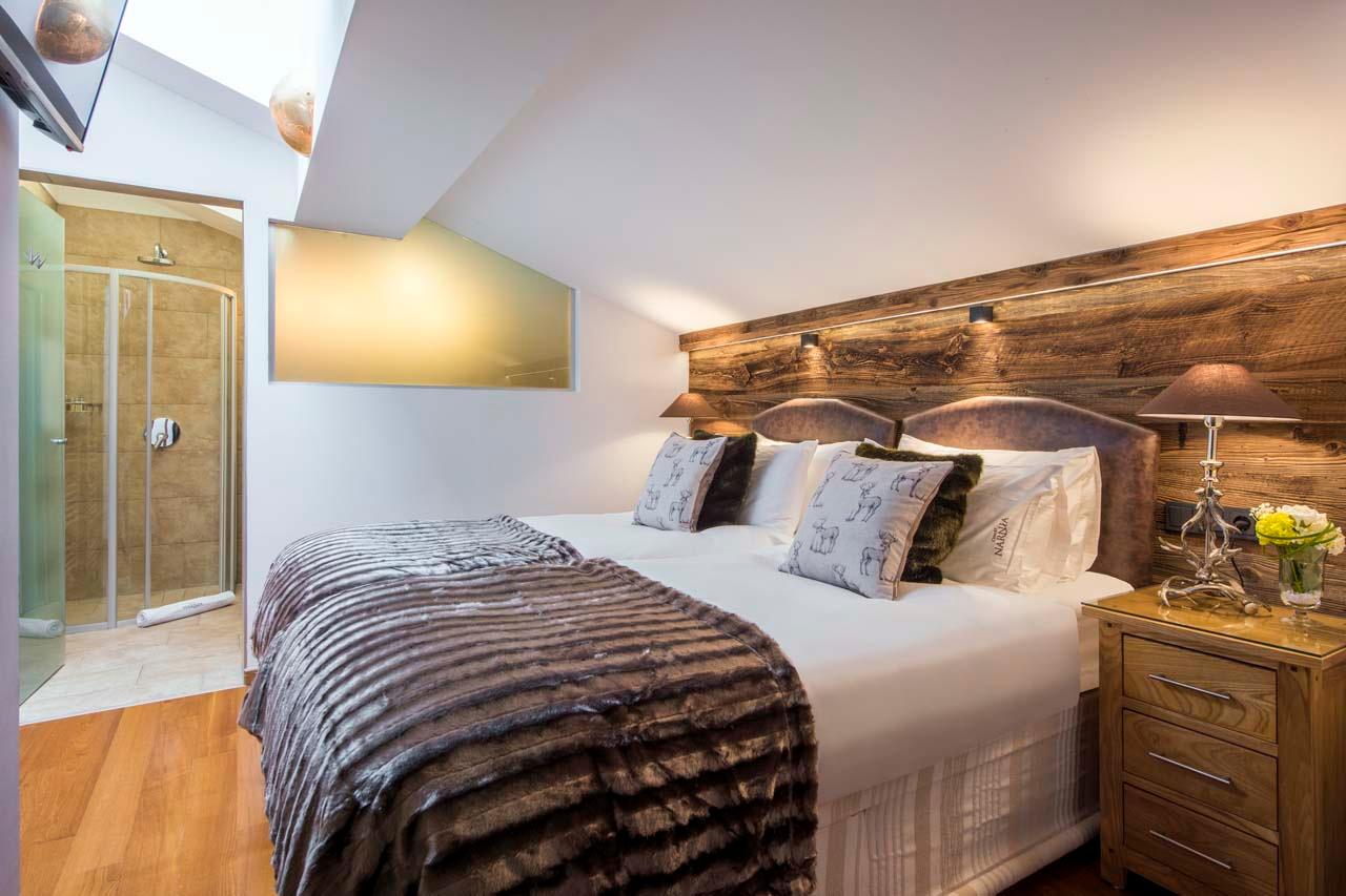 luxury-ski-chalet-st-anton-narnia-oxford-ski-company (10).jpeg