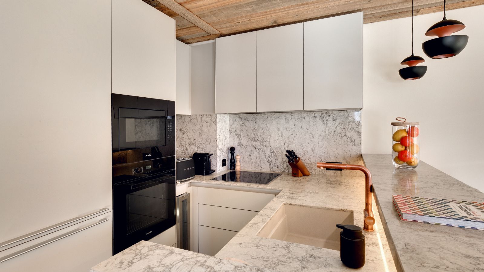 Luxury_Ski_Chalet _Meribel_Antares_Oxford_Ski_Kitchen.jpg