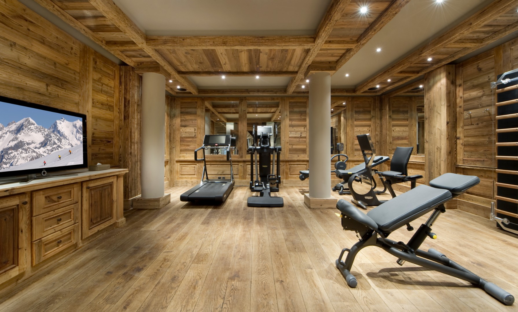 luxury-ski-chalets-courchevel-1850-oxford-ski-company-edelweiss (11).jpg