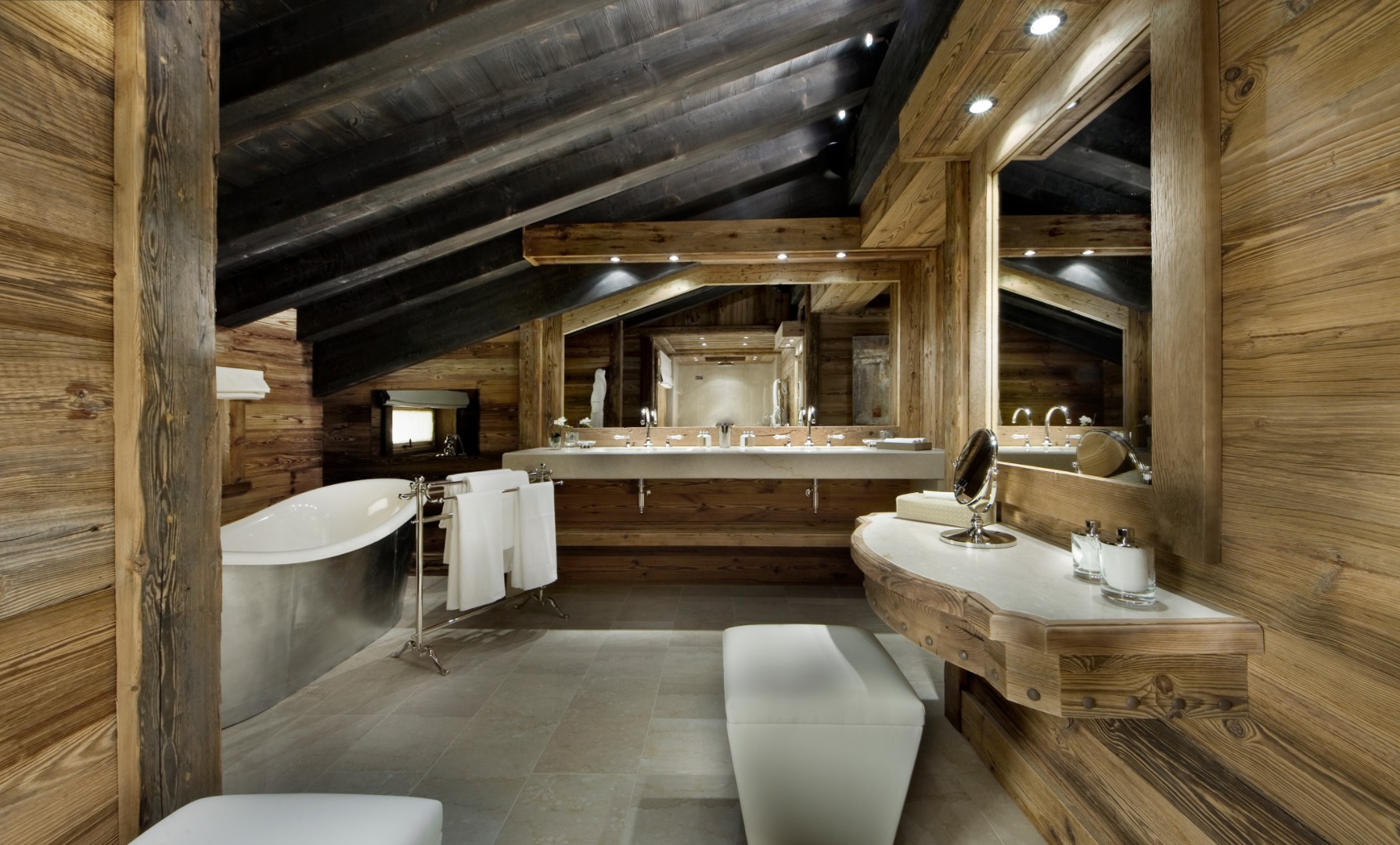 luxury-ski-chalets-courchevel-1850-oxford-ski-company-edelweiss (17).jpg
