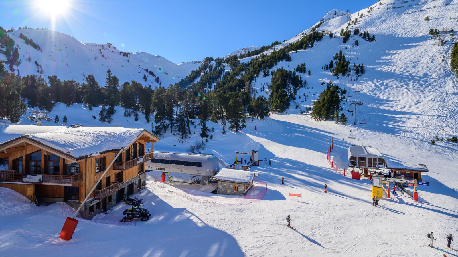 Luxury-ski-chalet-Les-Arcs-Suite-Natsu-Oxford-Ski-View (1).jpg