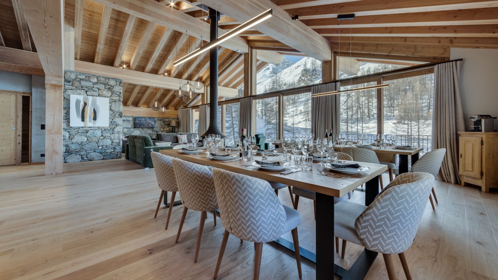 No.8 CLUB Bellevarde