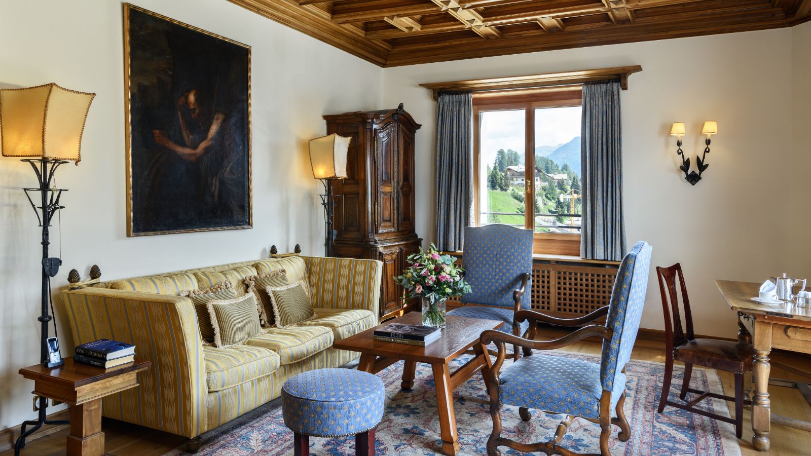 Luxury-Ski-Badrutt-Palace-Hotel-St-Moritz-Oxford-Ski-Hitchcock-Suite.jpg