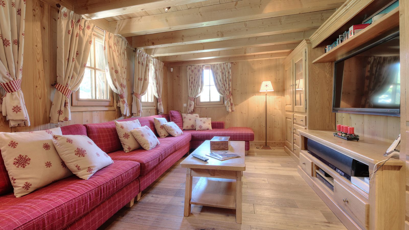 Luxury-Ski-Chalet-Chamonix-Chalet-Nidaya-Oxford-Ski-Snug.jpg