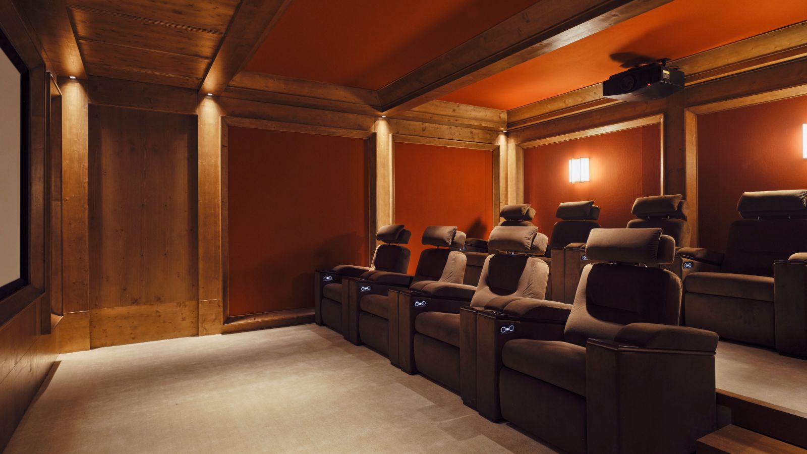 Luxury-ski-Chalet-Courchevel-1850-Chalet des Airelles-Chalet-1946-Oxford-Ski-Cinema-Room.jpg