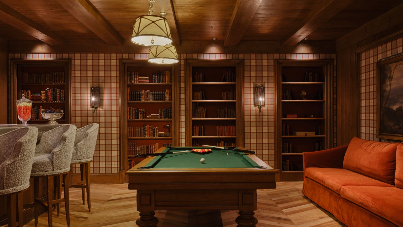 Luxury-ski-Chalet-Courchevel-1850-Chalet des Airelles-Chalet-1946-Oxford-Ski-Games-Room.jpg