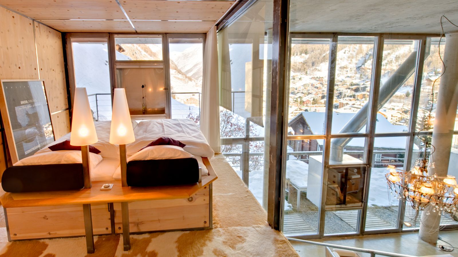 Luxury-Ski-Chalet-Zermatt-Heinz-Julen-Residence-Oxford-Ski-Bedroom1.jpg