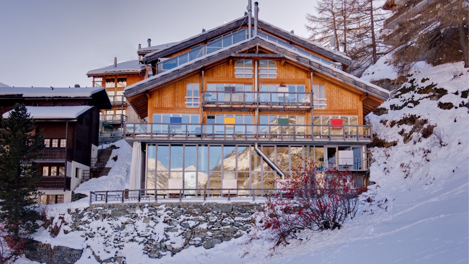 Luxury-Ski-Chalet-Zermatt-Heinz-Julen-Residence-Oxford-Ski-Exterior.jpg