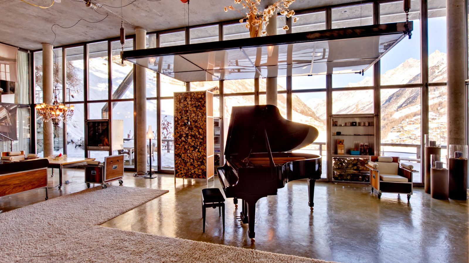 Luxury-Ski-Chalet-Zermatt-Heinz-Julen-Residence-Oxford-Ski-Piano.jpg