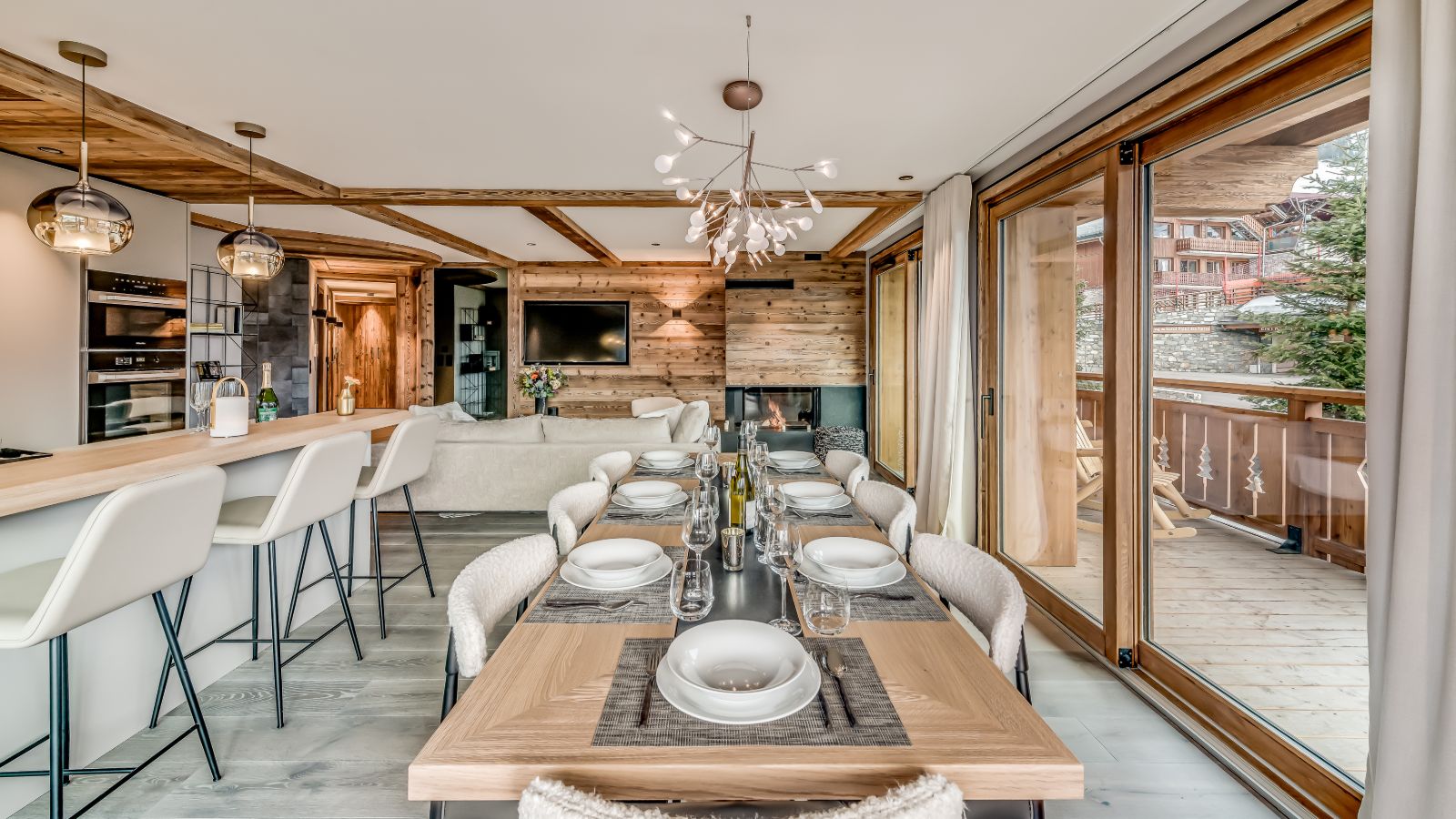 Luxury-Ski-Apartment-Meribel-Apartment-Jossane-Oxford-Ski-Dining 2.jpg