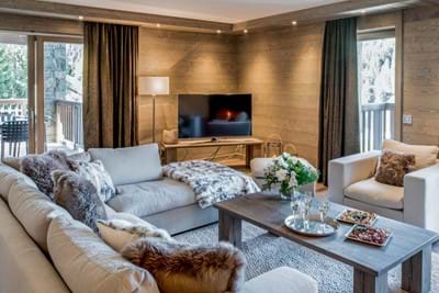 Mammoth Lodge