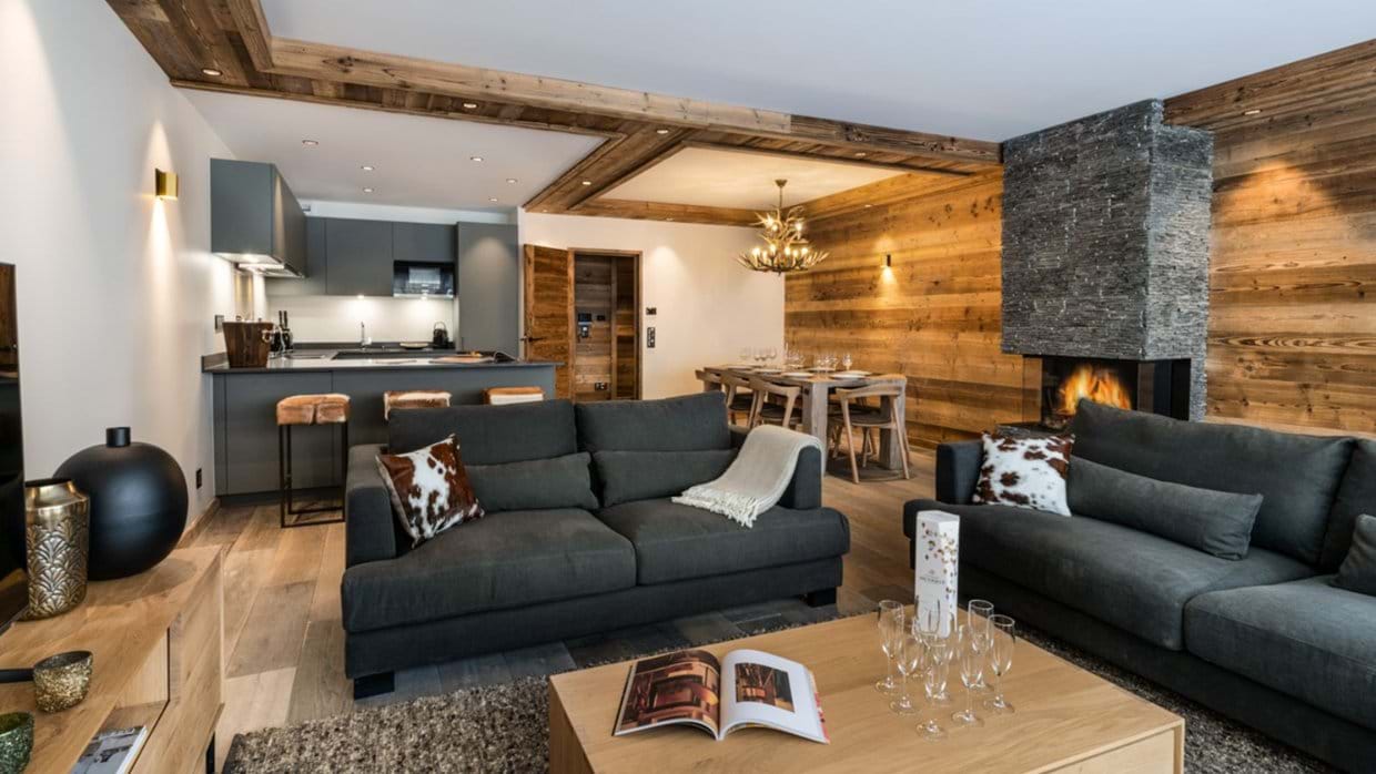 Luxury-ski-Chalet-Val-dIsere-Alaska-Lodge-Oxford-Ski-Open-Plan-Living.jpg