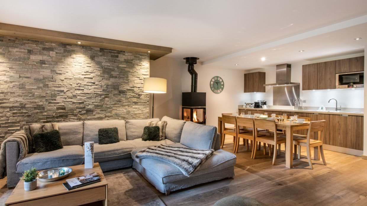 Luxury-Ski-Chalet-Courchevel-1650-Whistler-Lodge-Oxford-Ski-open-plan-living.jpg