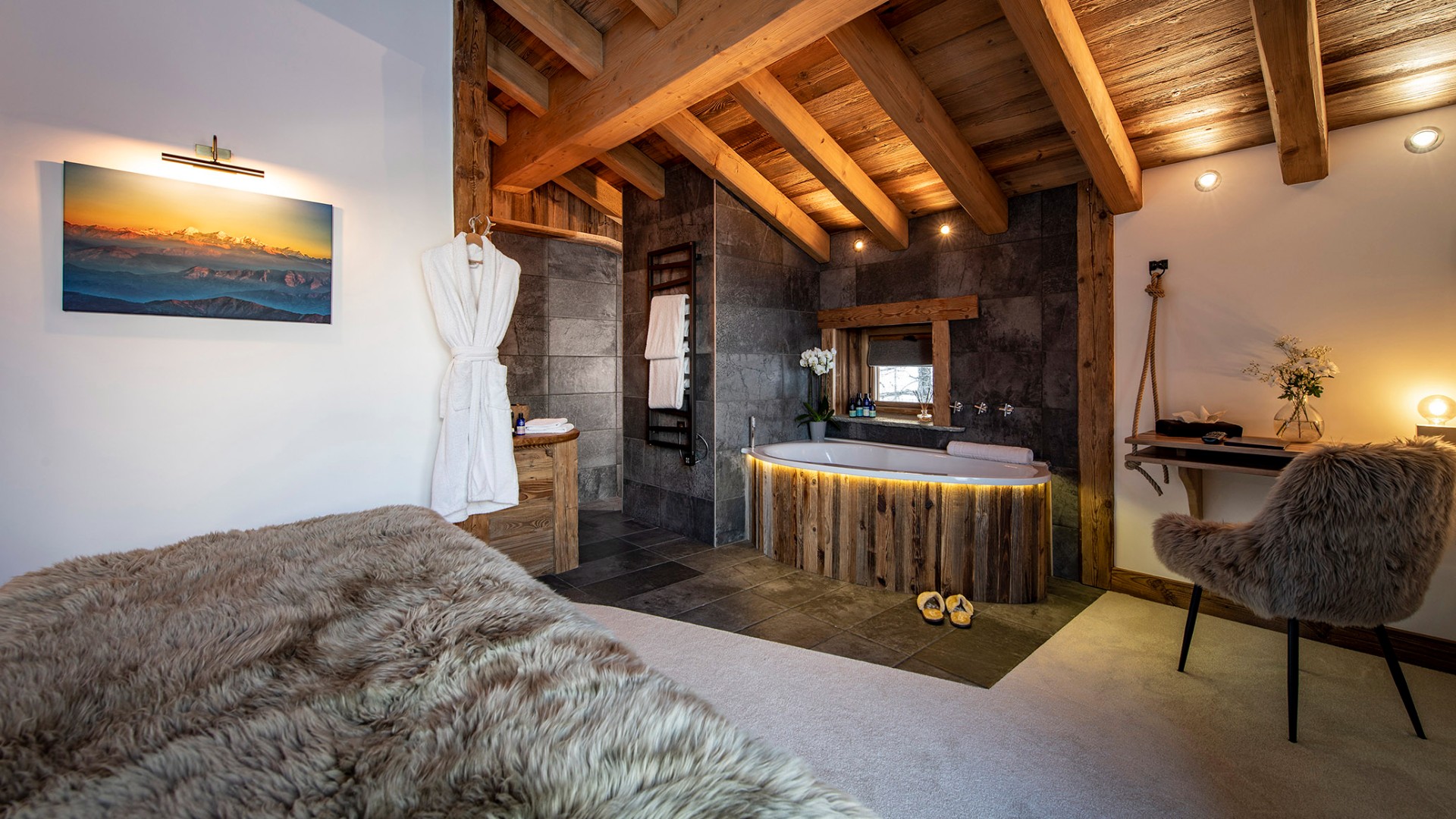 luxury-ski-chalet-val-disere-machapuchare-oxford-ski-company (11).jpg