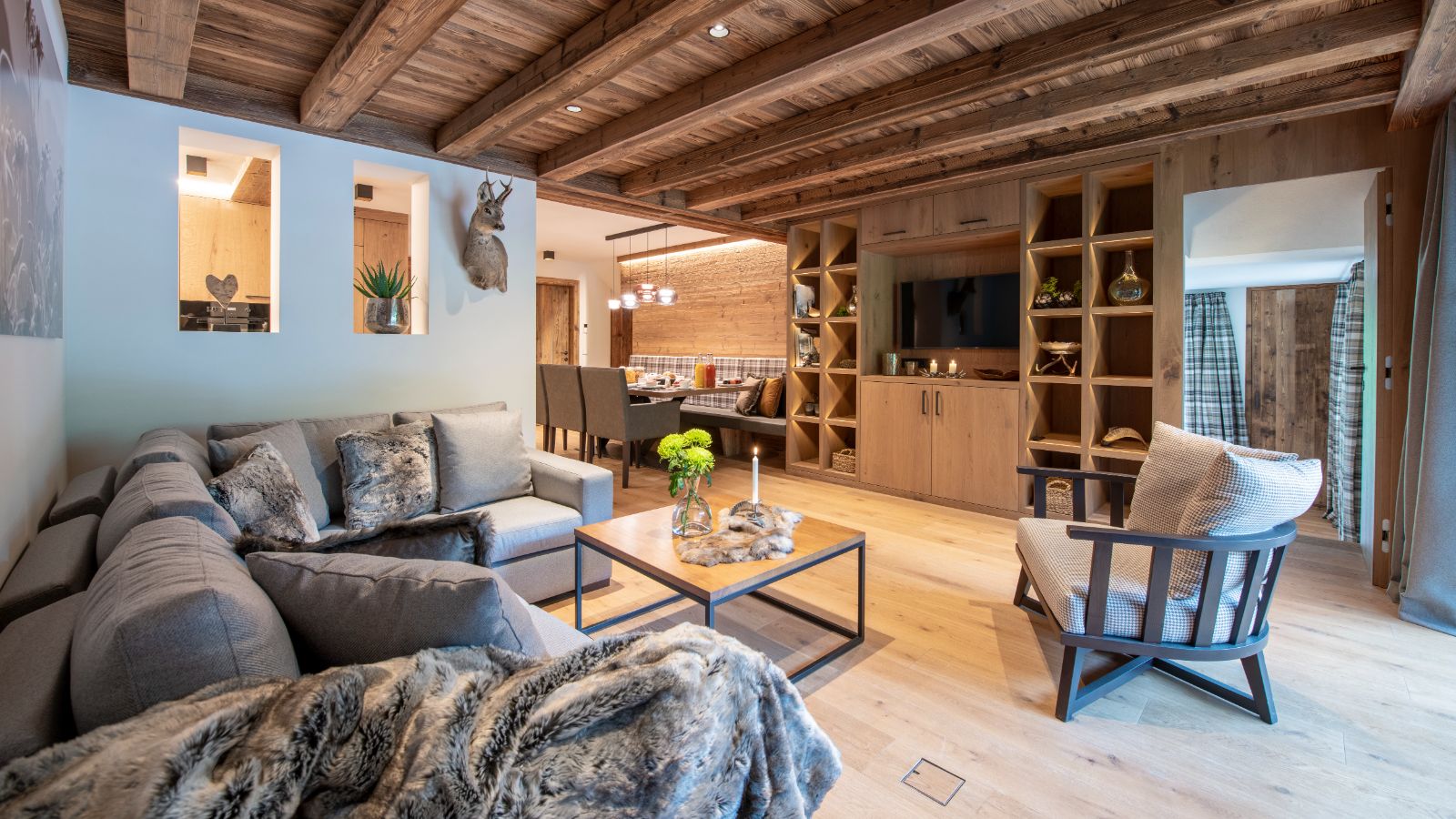Luxury-ski-apartment-Lech-Brunnenhof6-Oxford-Ski-Lounge.jpg
