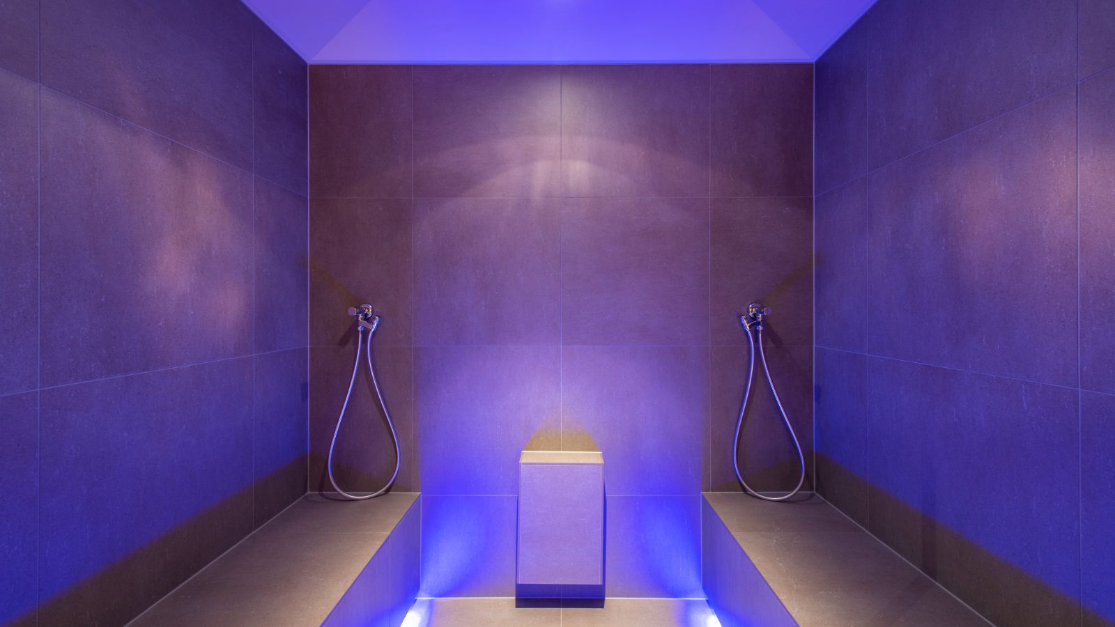 Luxury-Ski-Apartment-Lech-Brunnenhof8-Oxford_ski-Hammam.jpg