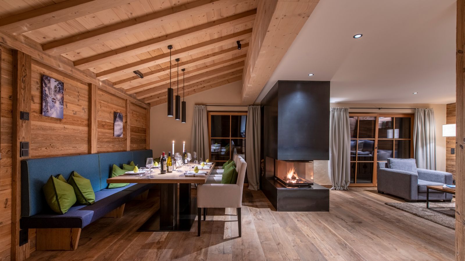 Luxury-ski-apartment-Lech-Brunnenhof-13-Oxford-Ski-Dining.jpg