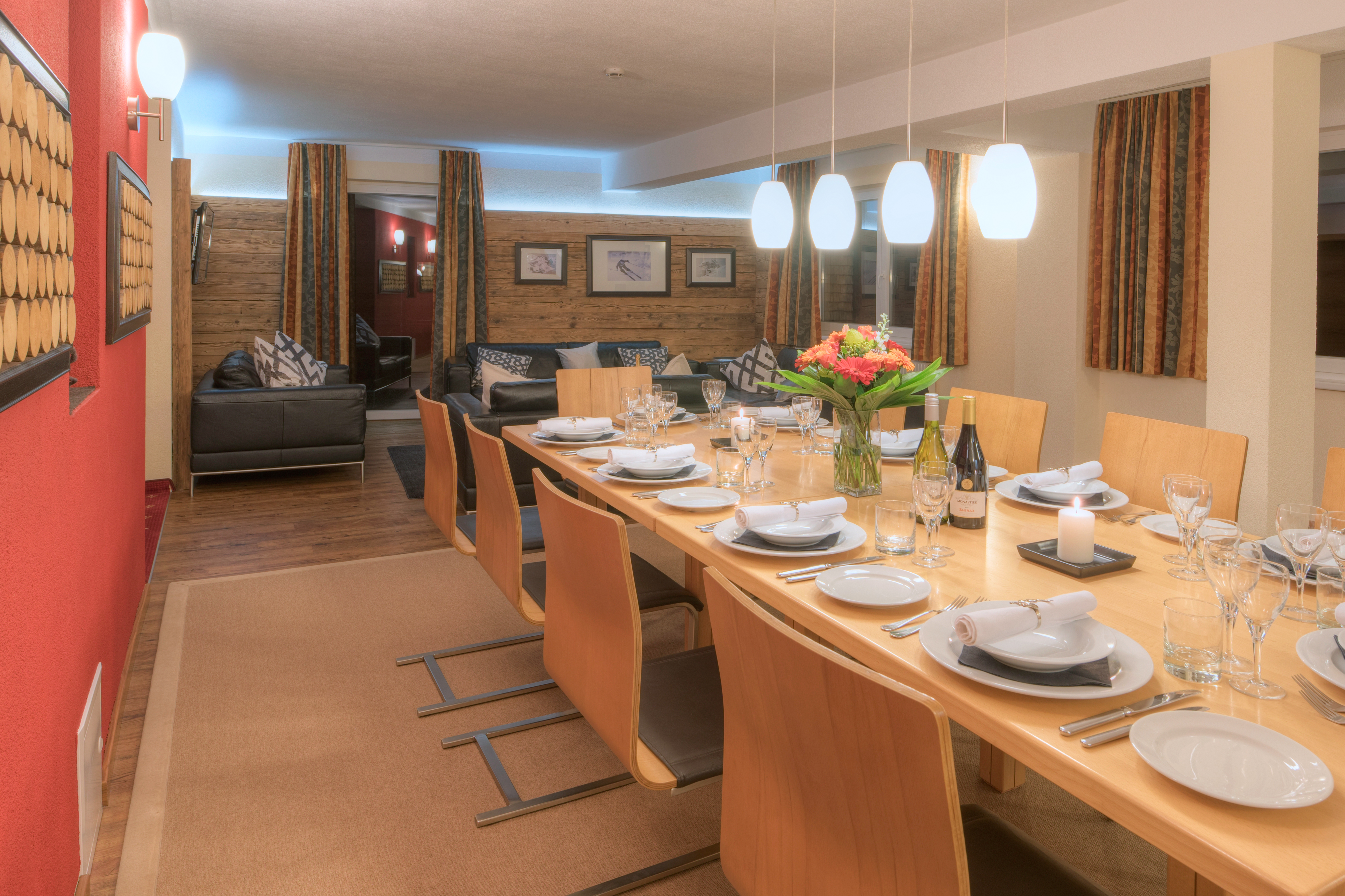 Luxury-Ski-Chalet-St-Anton-Chalet-Gamskar-Oxford-Ski-Dining.jpg