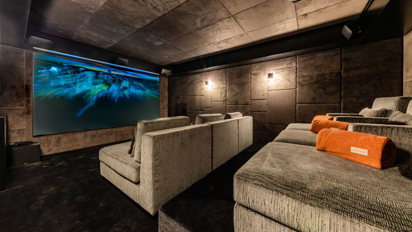 Luxury-Ski-Chalet-Crans-Montana-Ultima-Chalet-Two-Cinema.jpg