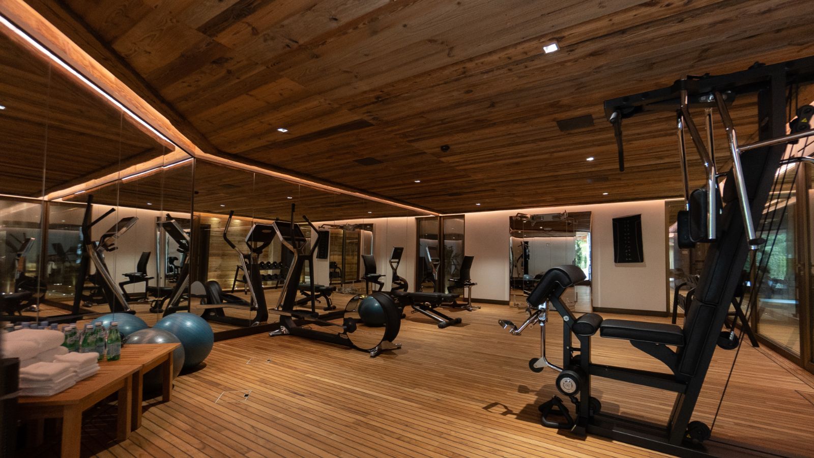 Luxury-Ski-Chalet-Crans-Montana-Ultima-Chalet-Two-Gym.jpg