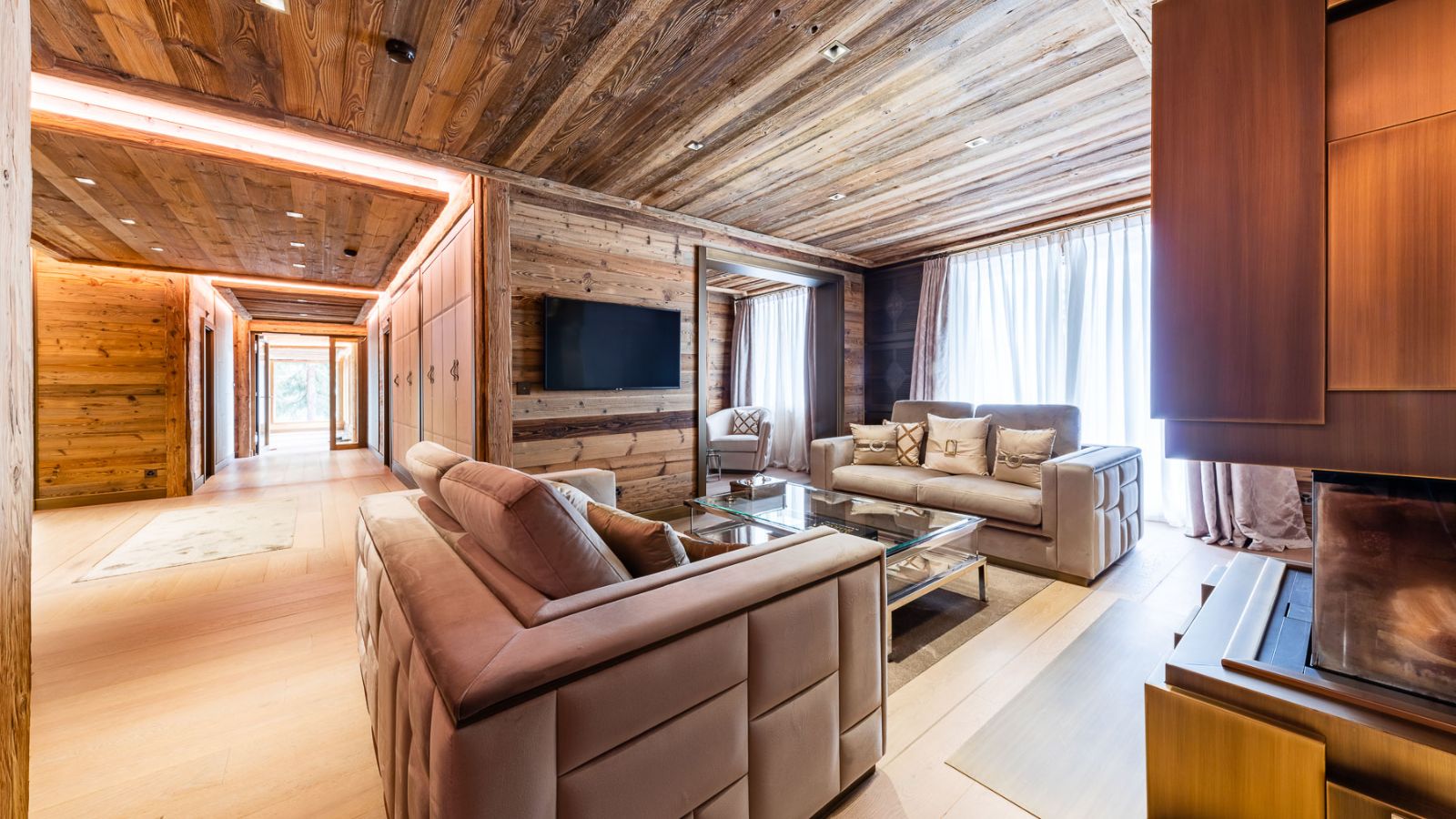 Luxury-Ski-Chalet-Crans-Montana-Ultima-Chalet-Two-Lounge2.jpg