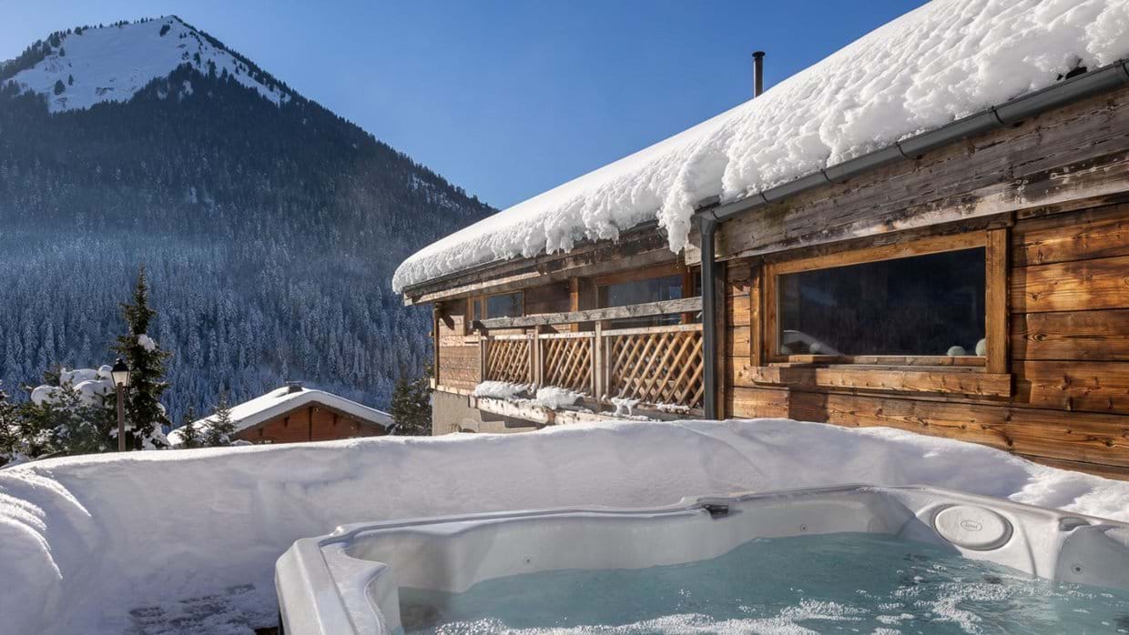 Luxury-Ski-Chalet-Chatel-Rys-Oxford-Ski-Exterior5.jpg