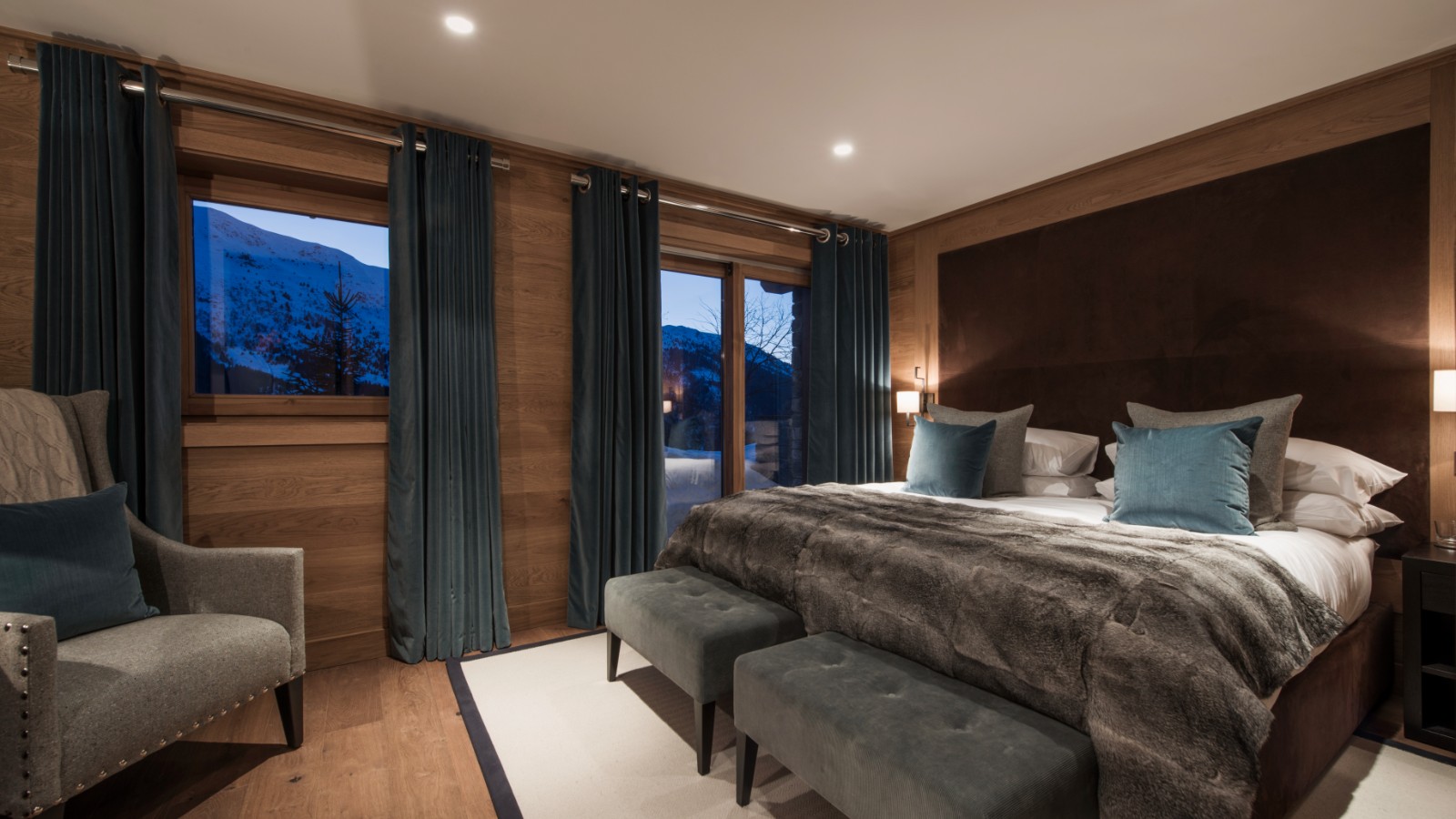 luxury-chalets-meribel-oxford-ski-company-le-grenier (18).jpg