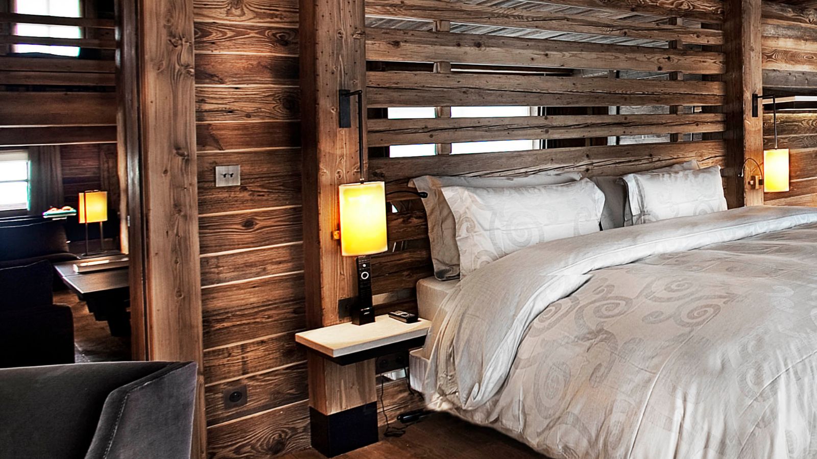 luxury-ski-chalet-megeve-zannier-oxford-ski-bedroom (8).JPG