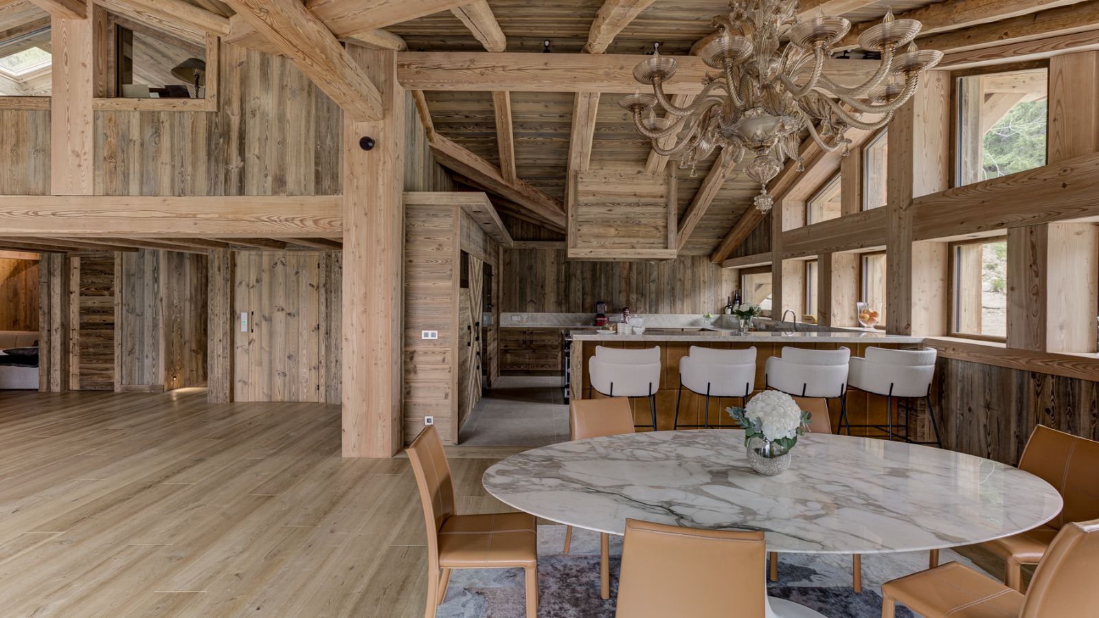 Luxury-ski-chalet-Chamonix-Chalet-Amarok-Dining.jpg