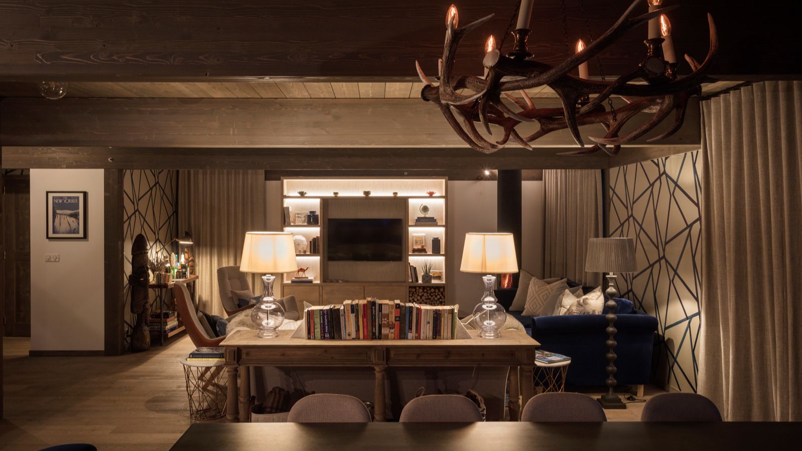 Luxury-ski-Chalet-Megeve-Chalet-Jolie-Oxford-Ski-Lounge (3).jpg